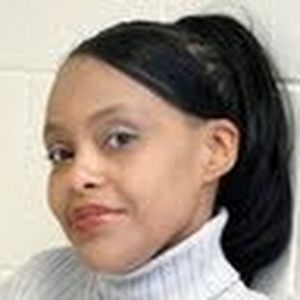 Meet your Posher, Cassandra